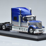 International Lonestar Blau IXO 1:43 TR118 - image 4 of 6