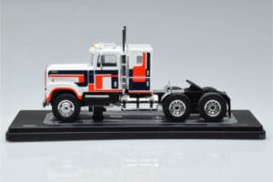International Transtar 4300 Weiss IXO 1:43 TR153 Metall – Bild 3 von 6