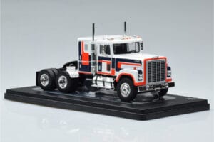 International Transtar 4300 Weiss IXO 1:43 TR153 Metall – Bild 4 von 6