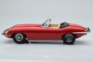 Jaguar E-Type Series 1 Roadster Rot KK-Scale 1:18 KKDC180482 Metall – Bild 3 von 6