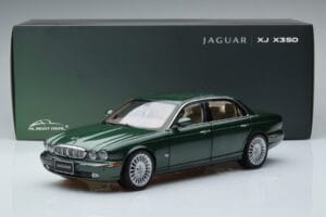 Jaguar XJ6 X350 Racing Grün Almost Real 1:18 810502 Metall – Bild 13 von 13