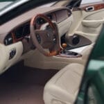 Jaguar XJ6 X350 Racing Grün Almost Real 1:18 - image 8 of 13