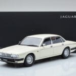 Jaguar XJ6 XJ40 Glacier Weiss Almost Real 1:18 - image 11 of 11