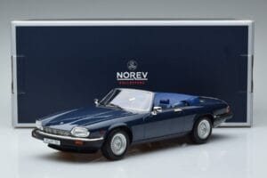 Jaguar XJS V12 Cabriolet Blau Metallic Limitierte Auflage Norev 1:18 182636 Metall – Bild 6 von 6