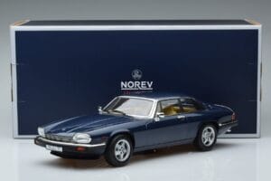 Jaguar XJS V12 Blau Metallic Limitierte Auflage Norev 1:18 182622 Metall – Bild 6 von 6