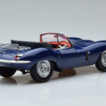 Jaguar XKSS Blau AUTOart 1:18 - image 3 of 9