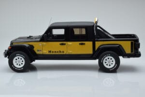 Jeep Gladiator Honcho Schwarz GT Spirit 1:18 GT422 Resin – Bild 3 von 6
