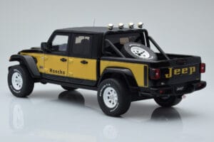 Jeep Gladiator Honcho Schwarz GT Spirit 1:18 GT422 Resin – Bild 5 von 6