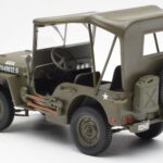 Jeep Willys Mit Planenabdeckung UT Models 1:18 - image 5 of 6