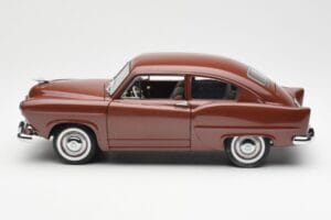Kaiser Henry J Caribbean Coral Metallic Sun Star 1:18 5101 Metall – Bild 4 von 8