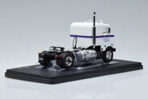 Kenworth Bullnose Ross Mackie Transport Weiss IXO 1:43 TR063 Metall – Bild 2 von 6