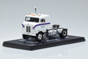 Kenworth Bullnose Ross Mackie Transport Weiss IXO 1:43 TR063