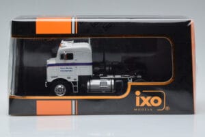Kenworth Bullnose Ross Mackie Transport Weiss IXO 1:43 TR063 Metall – Bild 6 von 6