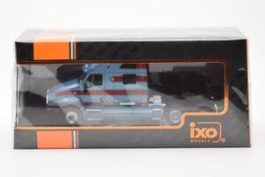 Kenworth T2000 Hellblau Rot IXO 1:43 TR180 Metall – Bild 3 von 4
