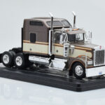 Kenworth W900 Braun IXO 1:43 - image 3 of 4