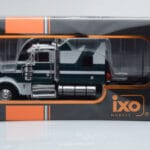 Kenworth W900 Grün Weiss IXO 1:43 - image 6 of 6