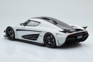 Koenigsegg Regera Grau Asia Exclusive GT Spirit 1:18 CLDC026 Resin – Bild 4 von 5