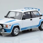 Lada 2105 VFTS Weiss IXO 1:18