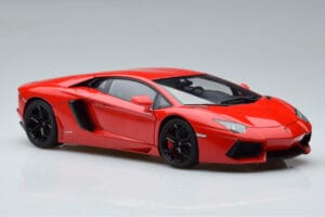 Lamborghini Aventador LP700-4 Andromeda Rot AUTOart 1:18 74669 Metall – Bild 6 von 10