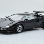 Lamborghini Countach LP5000S Schwarz AUTOart 1:18