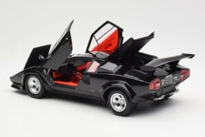 Lamborghini Countach LP 5000 Quattrovalvole Schwarz Kyosho 1:18 08320BK Metall – Bild 5 von 8