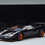Lamborghini Countach LP500S Walter Wolf Dunkelblau Kyosho 1:18 - image 11 of 11