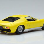 Lamborghini Miura SV Gelb Kyosho 1:18 - image 3 of 11