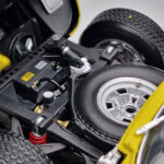 Lamborghini Miura SV Gelb Kyosho 1:18 - image 10 of 11