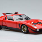 Lamborghini Miura SVR Rot Kyosho 1:18 - image 6 of 9