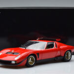 Lamborghini Miura SVR Rot Kyosho 1:18 - image 9 of 9