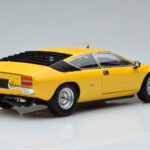 Lamborghini Urraco Gelb Kyosho 1:18 - image 3 of 10