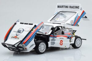 Lancia 037 Martini #8 A. Bettega / M. Perissinot Safari Rally 1985 Kyosho 1:18 08306J Metall – Bild 2 von 8