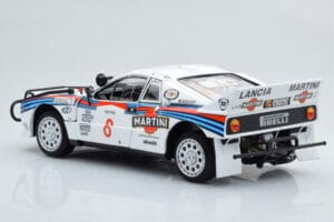Lancia 037 Martini #8 A. Bettega / M. Perissinot Safari Rally 1985 Kyosho 1:18 08306J Metall – Bild 7 von 8