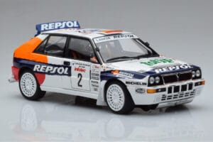 Lancia Delta HF Integrale Evoluzione #2 C. Sainz / L. Moya Tour de Corse 1993 Kyosho 1:18 08348J Metall – Bild 5 von 9
