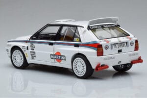 Lancia Delta HF Integrale Evoluzione Test Car Kyosho 1:18 08348G Metall – Bild 6 von 9