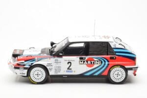 Lancia Delta Integrale 16V #2 M. Biasion / T. Siviero Rally Safari 1990 IXO 1:18 18RMC139A Metall – Bild 3 von 6