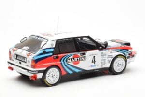 Lancia Delta Integrale 16V #4 A. Fiorio Rally Safari 1990 IXO 1:18 18RMC139B Metall – Bild 2 von 6