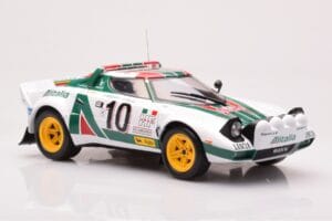 Lancia Stratos HF #10 S. Munari / S. Maiga Rally Monte Carlo 1976 IXO 1:18 18RMC162A Metall – Bild 4 von 6