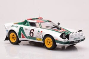 Lancia Stratos HF #6 B. Waldegård / H. Thorszelius Rally Monte Carlo 1976 IXO 1:18 18RMC162B Metall – Bild 4 von 6