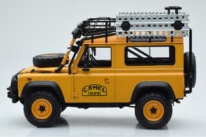 Land Rover Defender 90 Camel Trophy Borneo 1985 Almost Real 1:18 810213 Metall – Bild 4 von 8