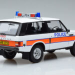 Land Rover Range Rover Polizei Almost Real 1:18 - image 3 of 9