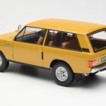 Land Rover Range Rover Classic Gelb Almost Real 1:18 - image 7 of 8