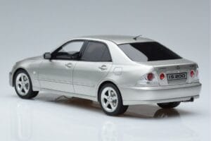 Lexus IS200 XE10 Silber Otto 1:18 OT991 Resin – Bild 5 von 6