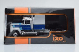 Mack Superliner Magnum Weiss Blau IXO 1:43 TR165 Metall – Bild 6 von 6