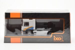 MAN F2000 Weiss IXO 1:43 TR174 Metall – Bild 4 von 4