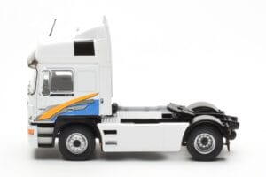 MAN F2000 Weiss IXO 1:43