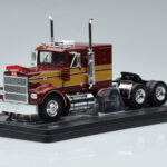 Marmon CHDT Rot-Gold IXO 1:43