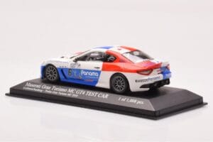 Maserati GranTurismo MC GT4 #6 Goldstein / Sumberg Trofeo GranTurismo 2010 Minichamps 1:43 400101206 Metall – Bild 3 von 4