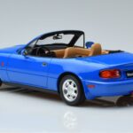 Mazda MX-5 NA Blau Otto 1:18 OT934 Resin - image 5 of 6