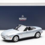 Mazda MX-5 NA Silber Norev 1:18 - image 7 of 7